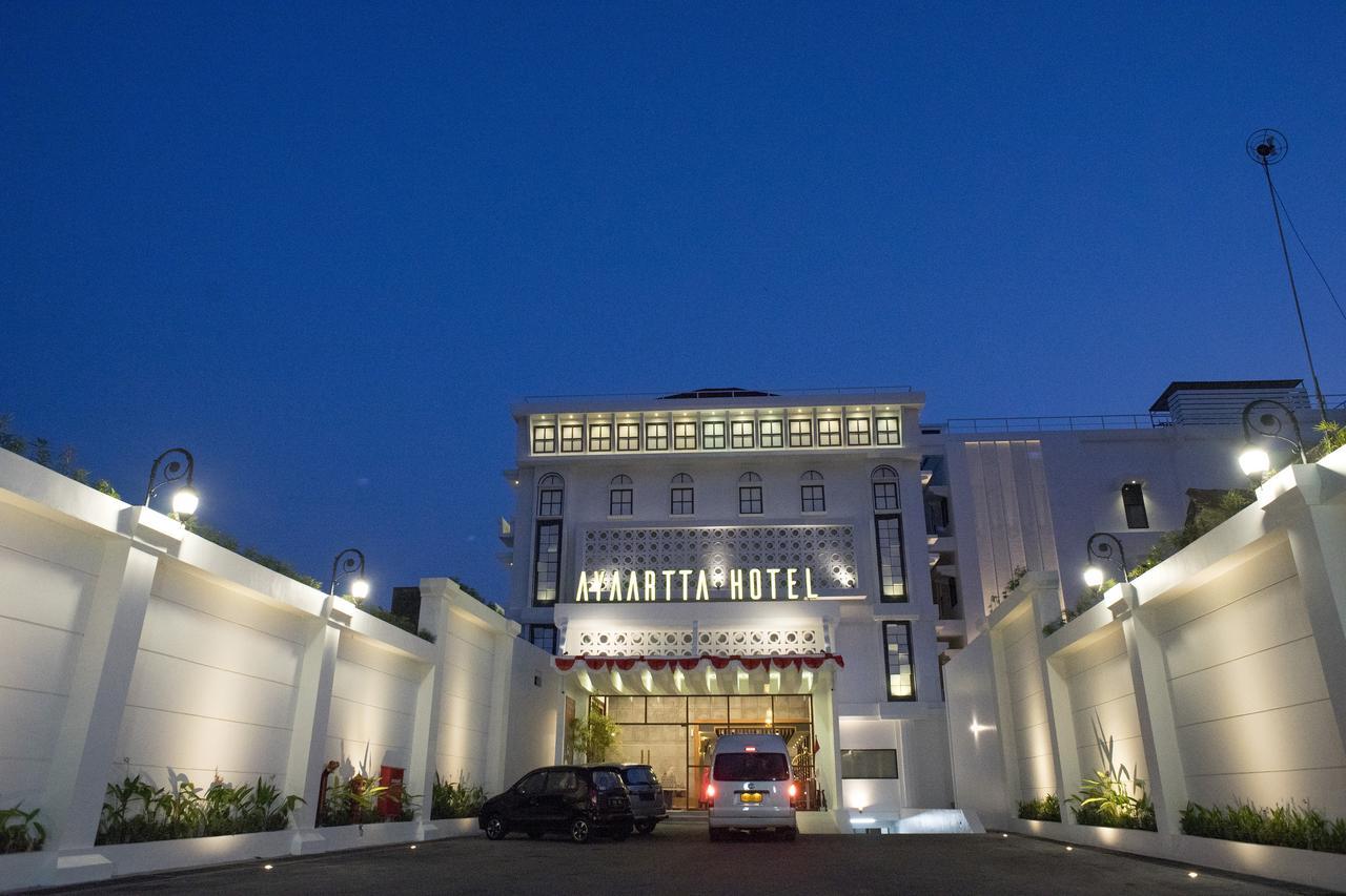 Ayaartta Hotel Malioboro Yogyakarta Exteriör bild